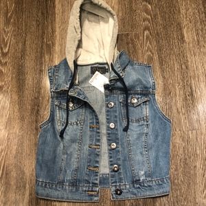 NWT Vest Jean Jacket with gray hood